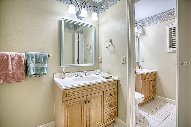 Building Photo - 314 Avenida De Paradisio