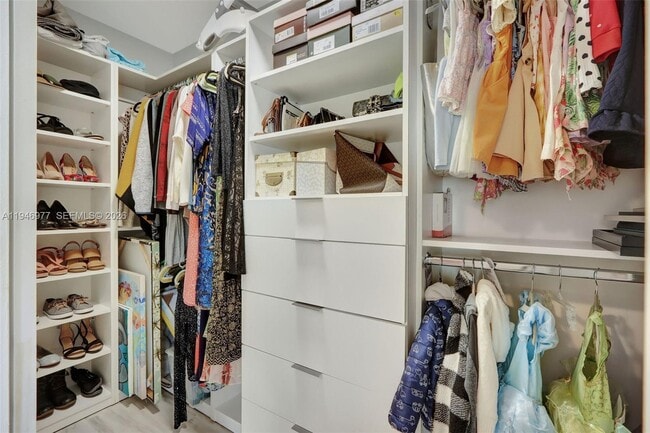 Building Photo - 15481 SW 47th Terrace