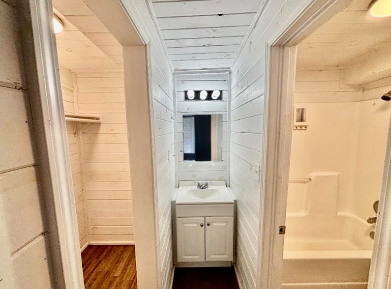 Building Photo - 10440 MS-19