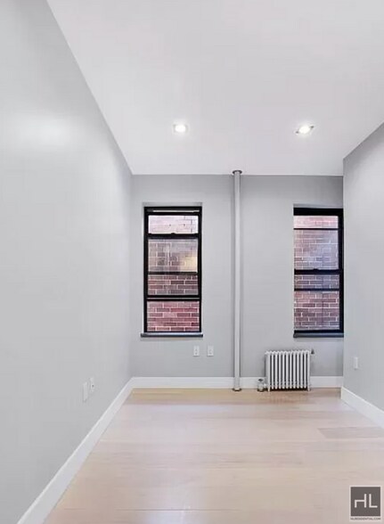 Building Photo - Stanton Street