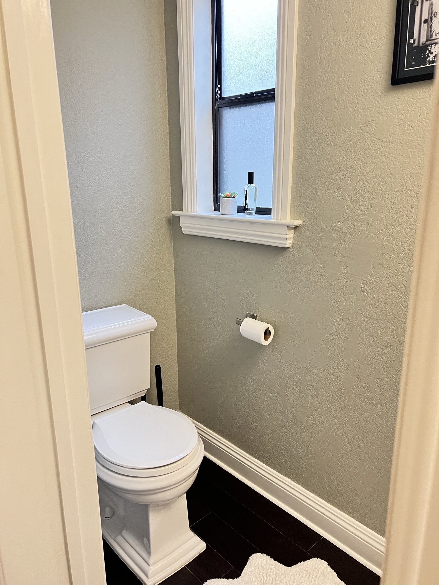 Downstairs 1/2 Bath - 1905 Windmill Cir