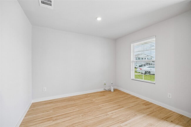 Building Photo - 139 Rd 51026