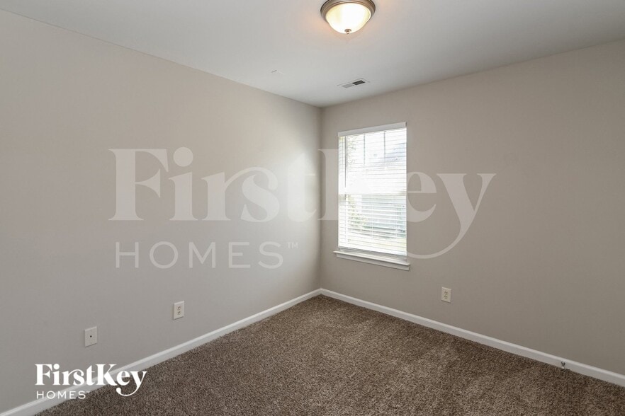 Building Photo - 4310 Cochran Farm Ln
