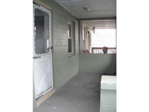 Building Photo - 1048 Northampton St