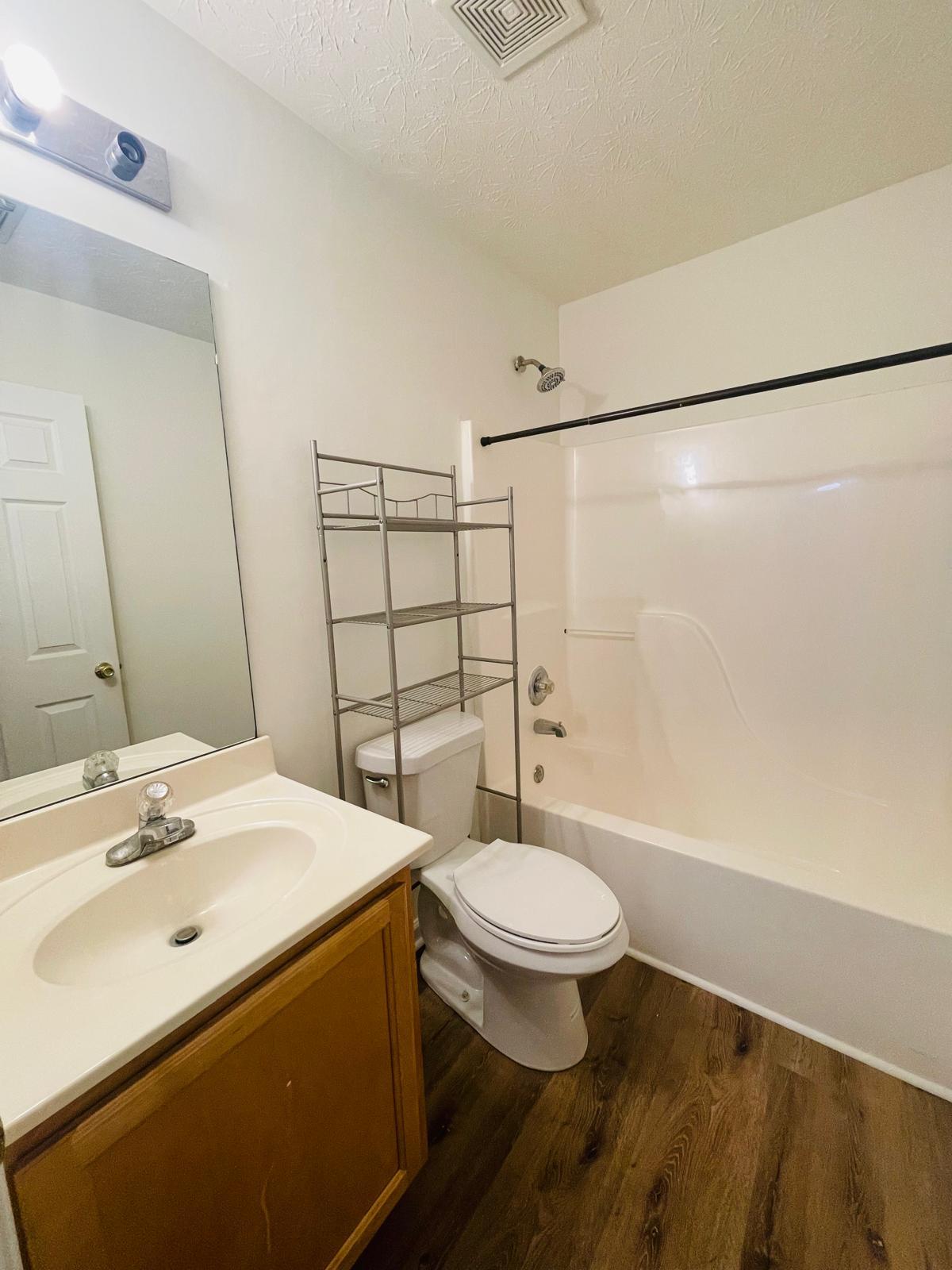 Building Photo - 3709 Hutchinson Trace Dr