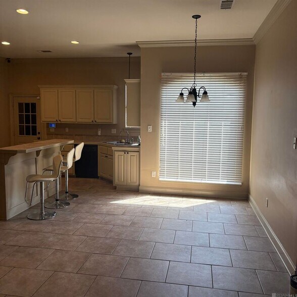 Building Photo - 2924 Nicholson Lake Dr