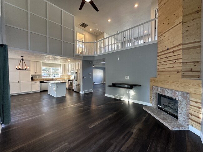 Building Photo - 14892 Tooele Ln