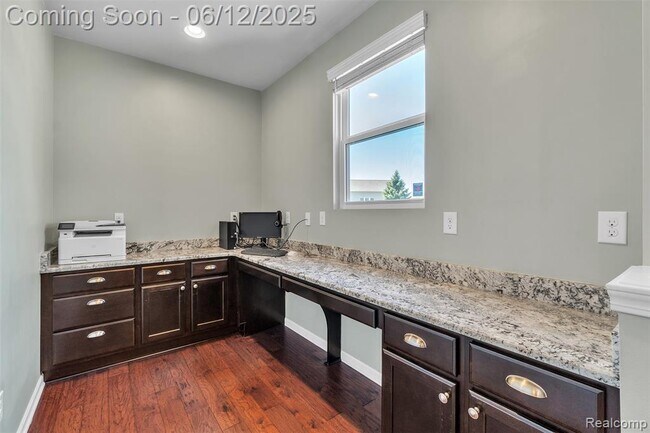Building Photo - 15745 Diamante Dr