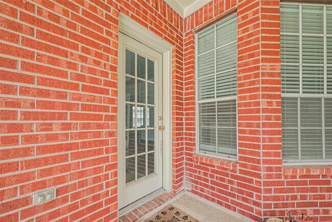 Building Photo - 3118 Emory Oak Ln