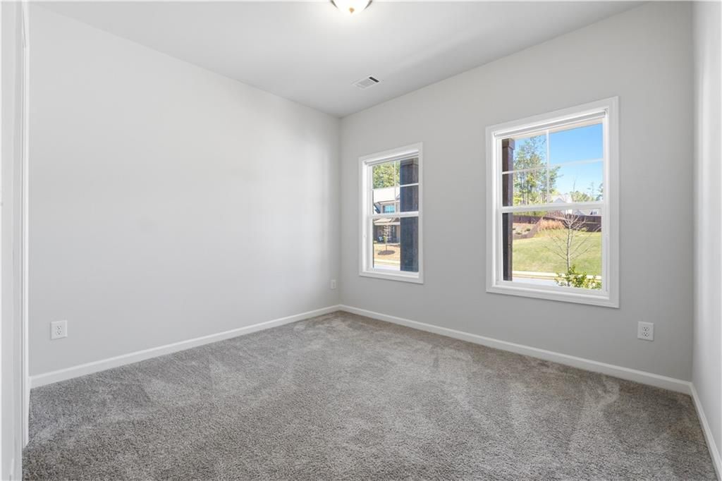 Building Photo - 176 Brant Cir