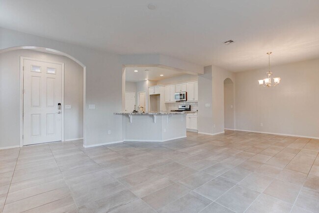Building Photo - 5641 Sagamore Canyon St