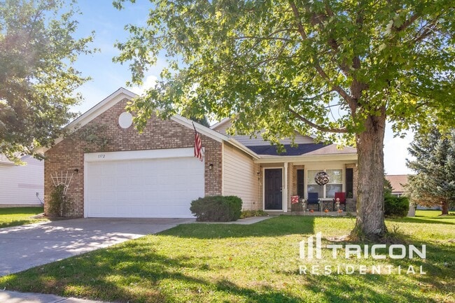 Primary Photo - 1372 Evergreen Dr