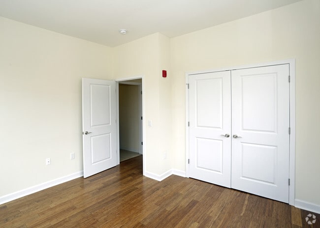 Interior Photo - The View at Edgewater