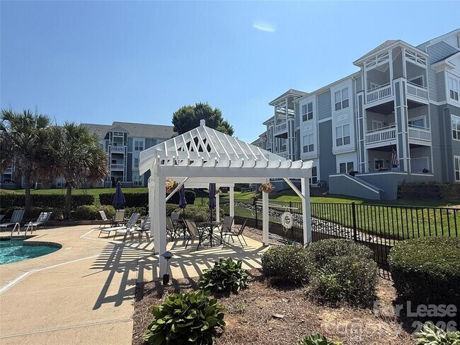 Building Photo - 18817 Nautical Dr