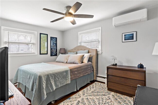 Building Photo - 3 Paul Ave