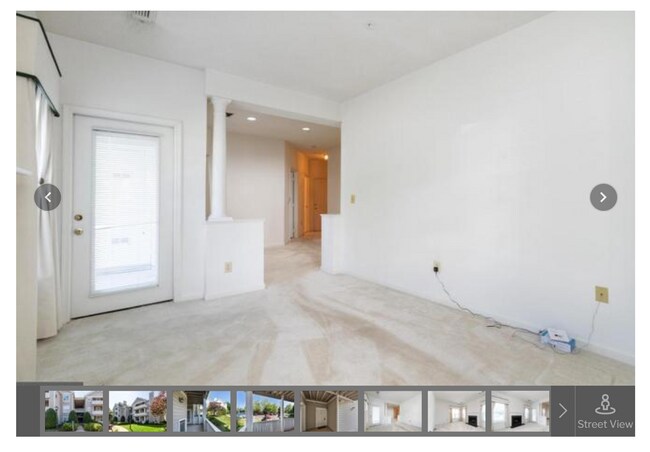 Building Photo - 14303 Grape Holly Grove