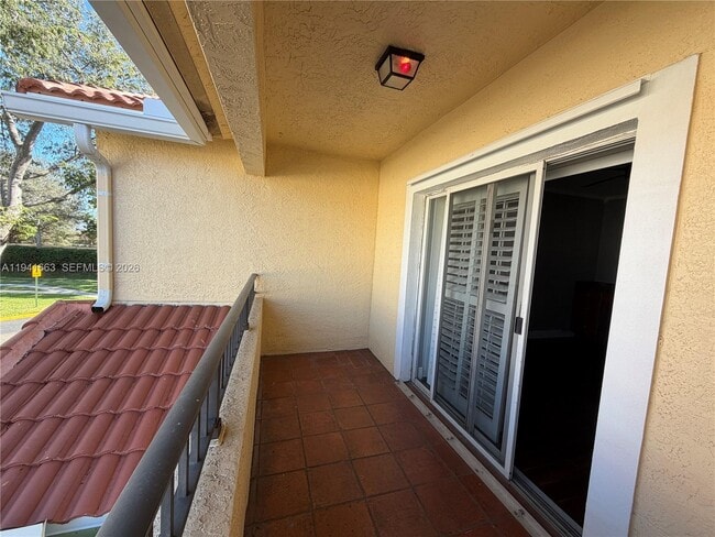 Building Photo - 1202 Belmont Ln