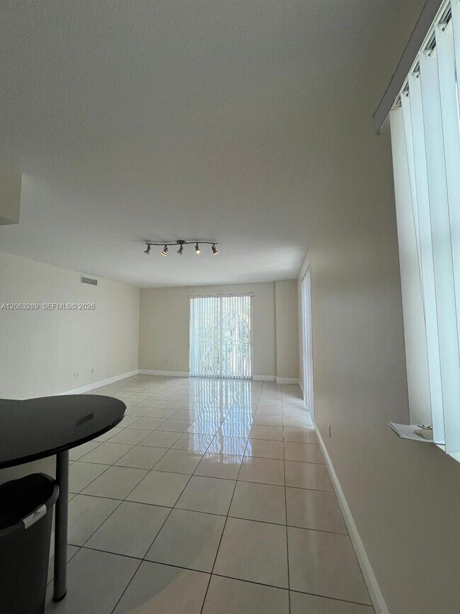 Building Photo - 7275 SW 90th Way