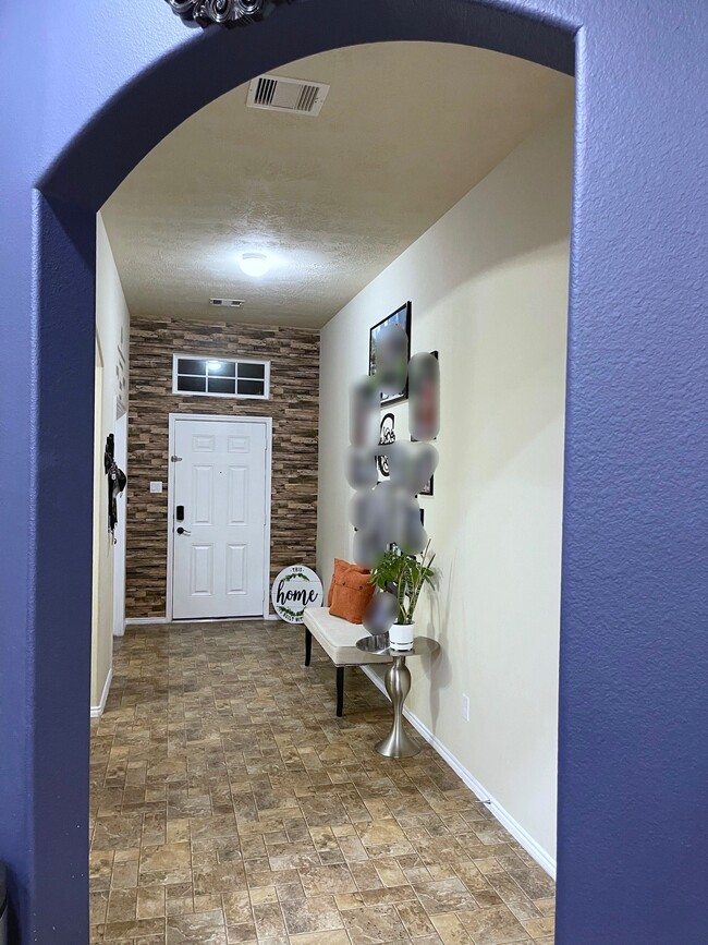 Main Entrance Hallway - 1939 Manor Dr