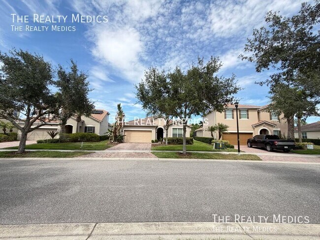 Building Photo - 11867 Padua Ln