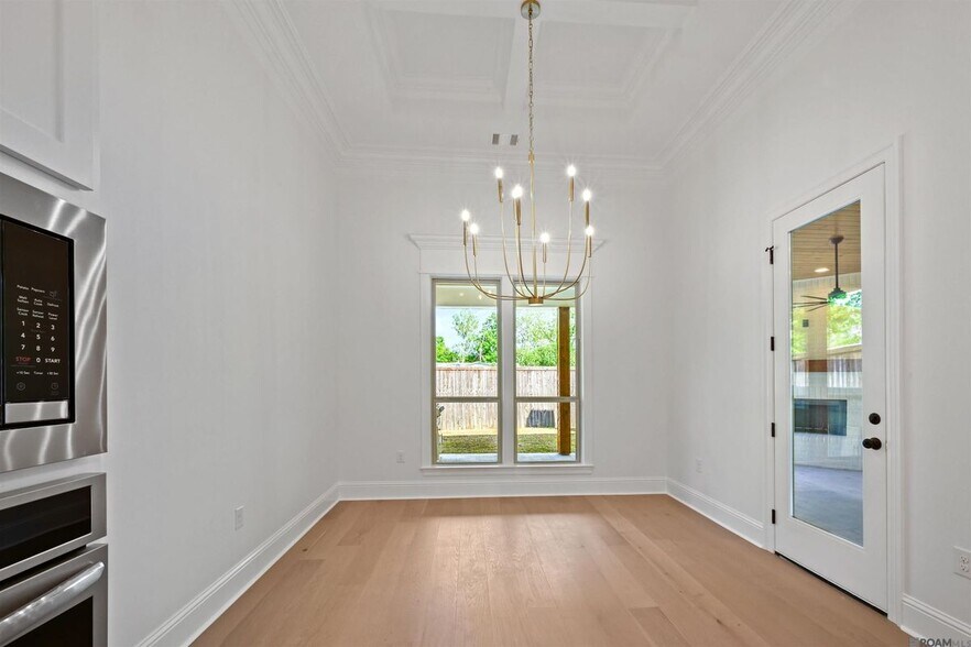 Building Photo - 17452 Lions Ear Ln