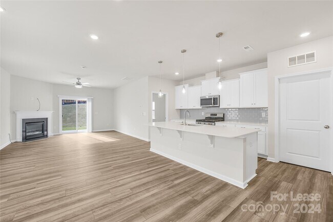 Building Photo - 14023 Turncloak Dr