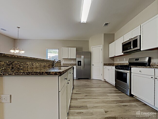 Building Photo - 701 Nonsuch Ct