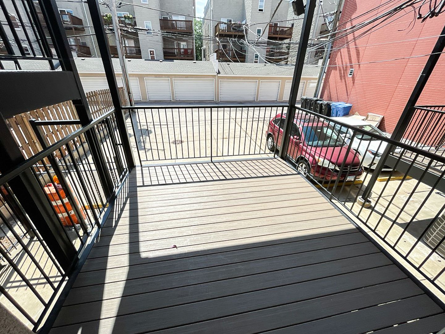 Building Photo - 1319 W Belmont Ave