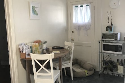 Kitchen eating area - 1236 10th St