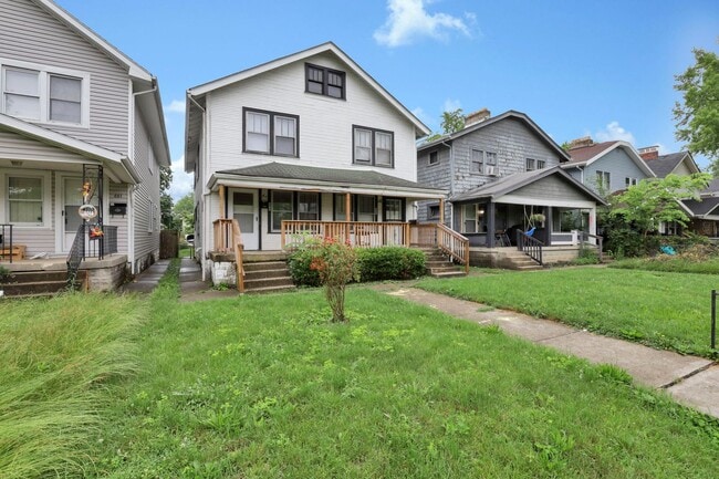Primary Photo - 657-659-659 S Burgess Ave