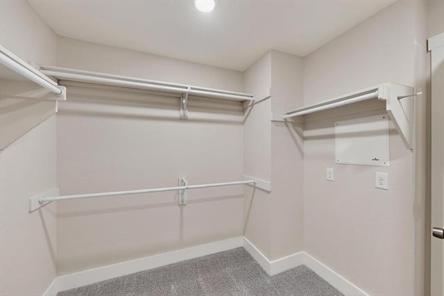 Building Photo - 204 Prentice Dr