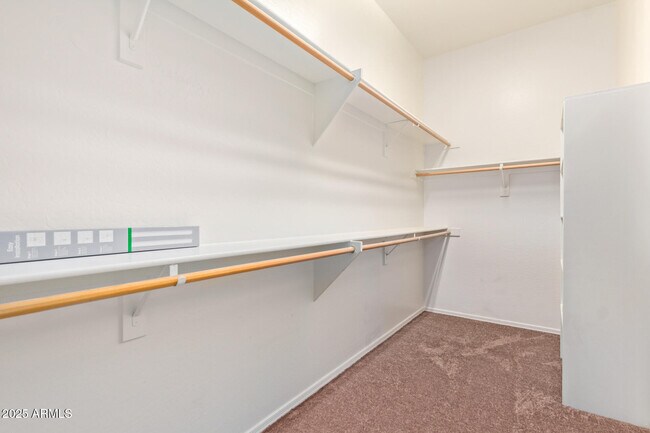 Building Photo - 13508 W Alvarado Dr