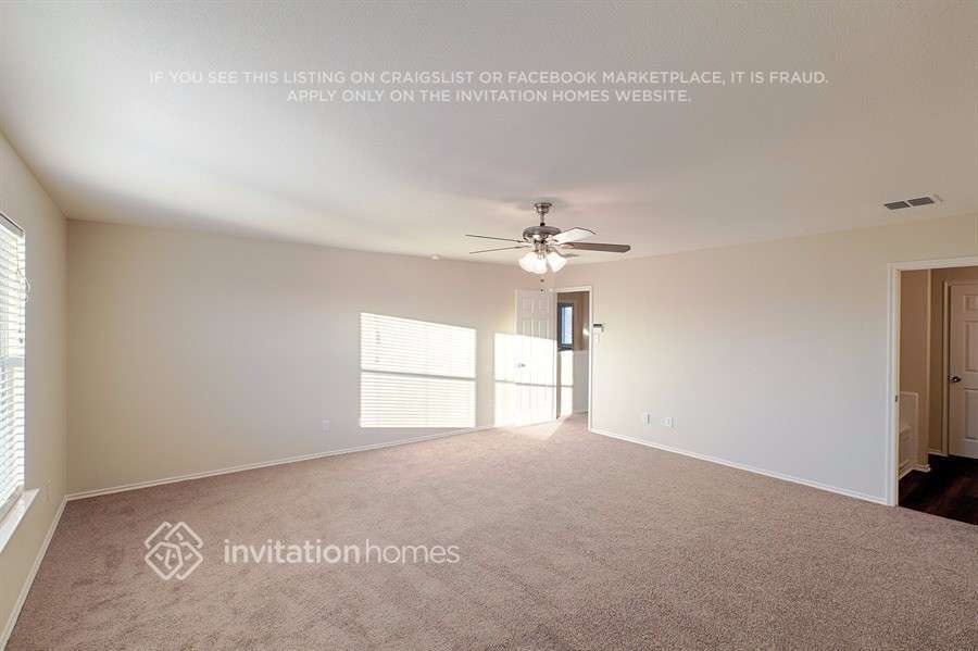 Building Photo - 2804 Mesa Valley Dr