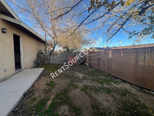 Building Photo - 15641 Morada Rd