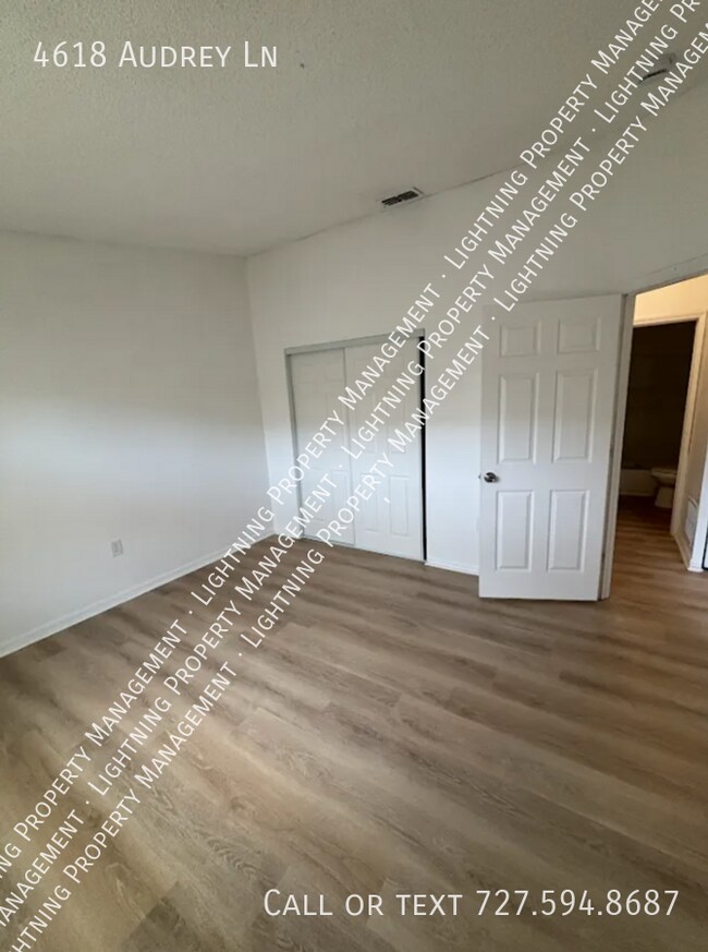 Building Photo - 4618 Audrey Ln