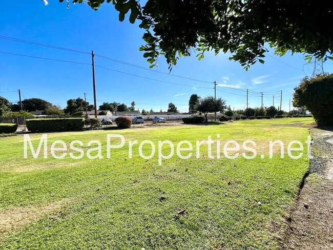 Building Photo - 1230 S Barranca Ave
