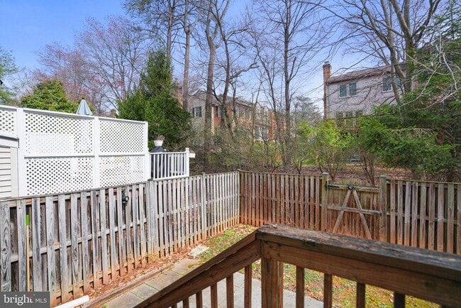 Building Photo - 12033 Treeline Way