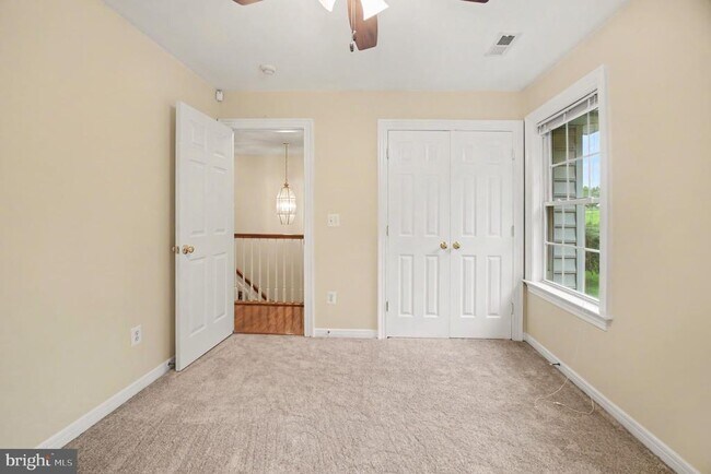 Building Photo - 71 Battery Ridge Dr