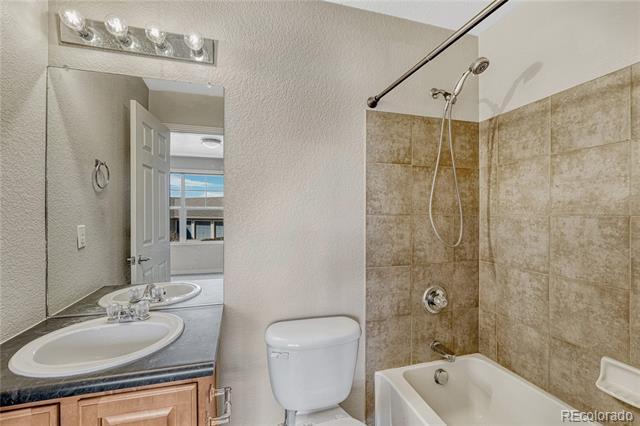 Building Photo - 9558 Pearl Cir