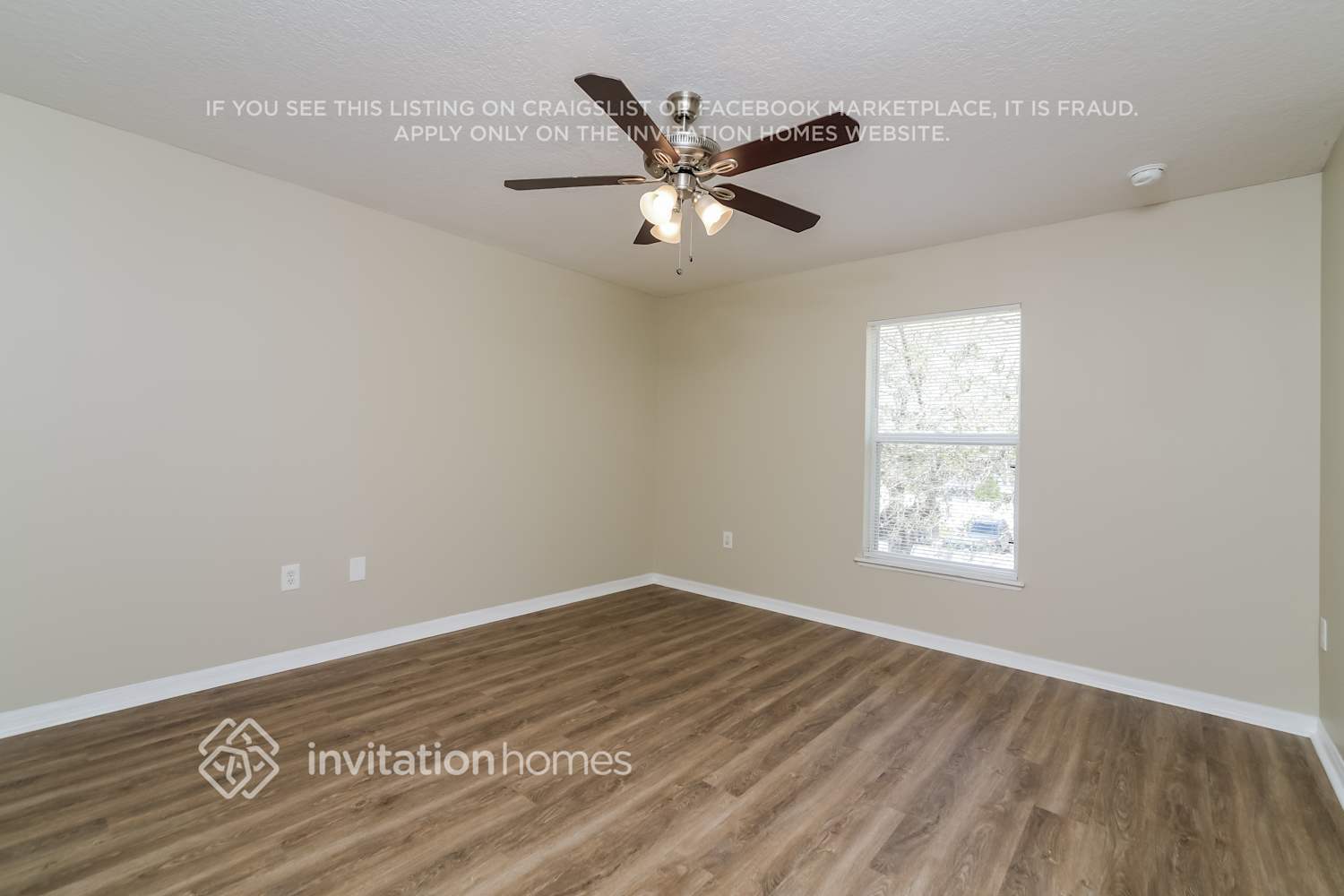 Building Photo - 2370 Sheila Dr