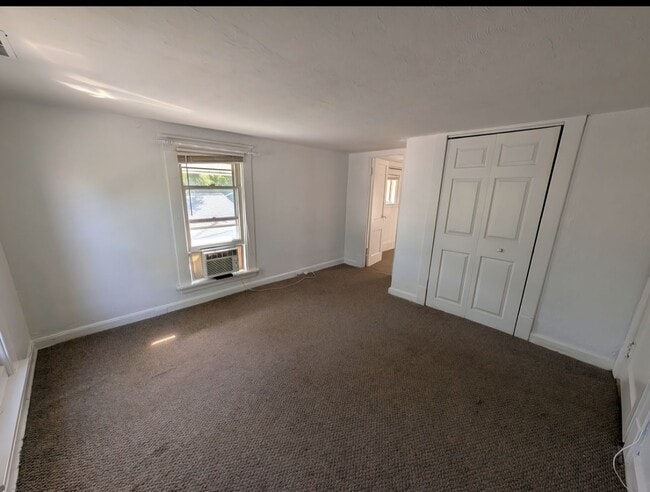 Building Photo - 3003 Gray Ave