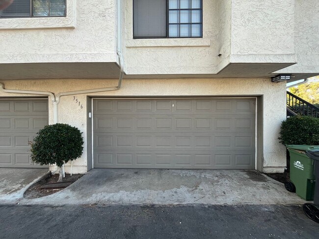 Building Photo - 3516 Seahorn Cir