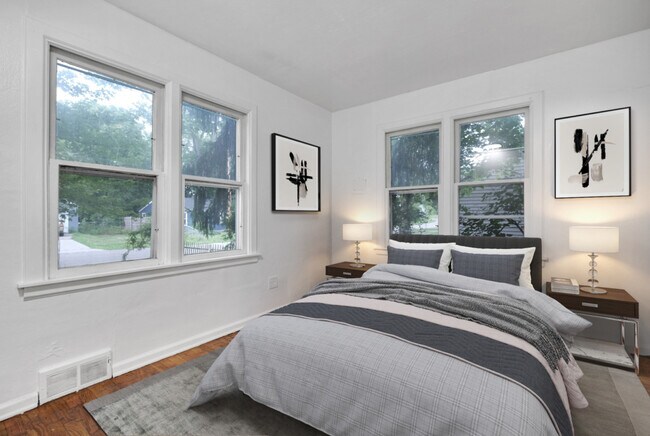 Building Photo - 401 Hylewood Ave