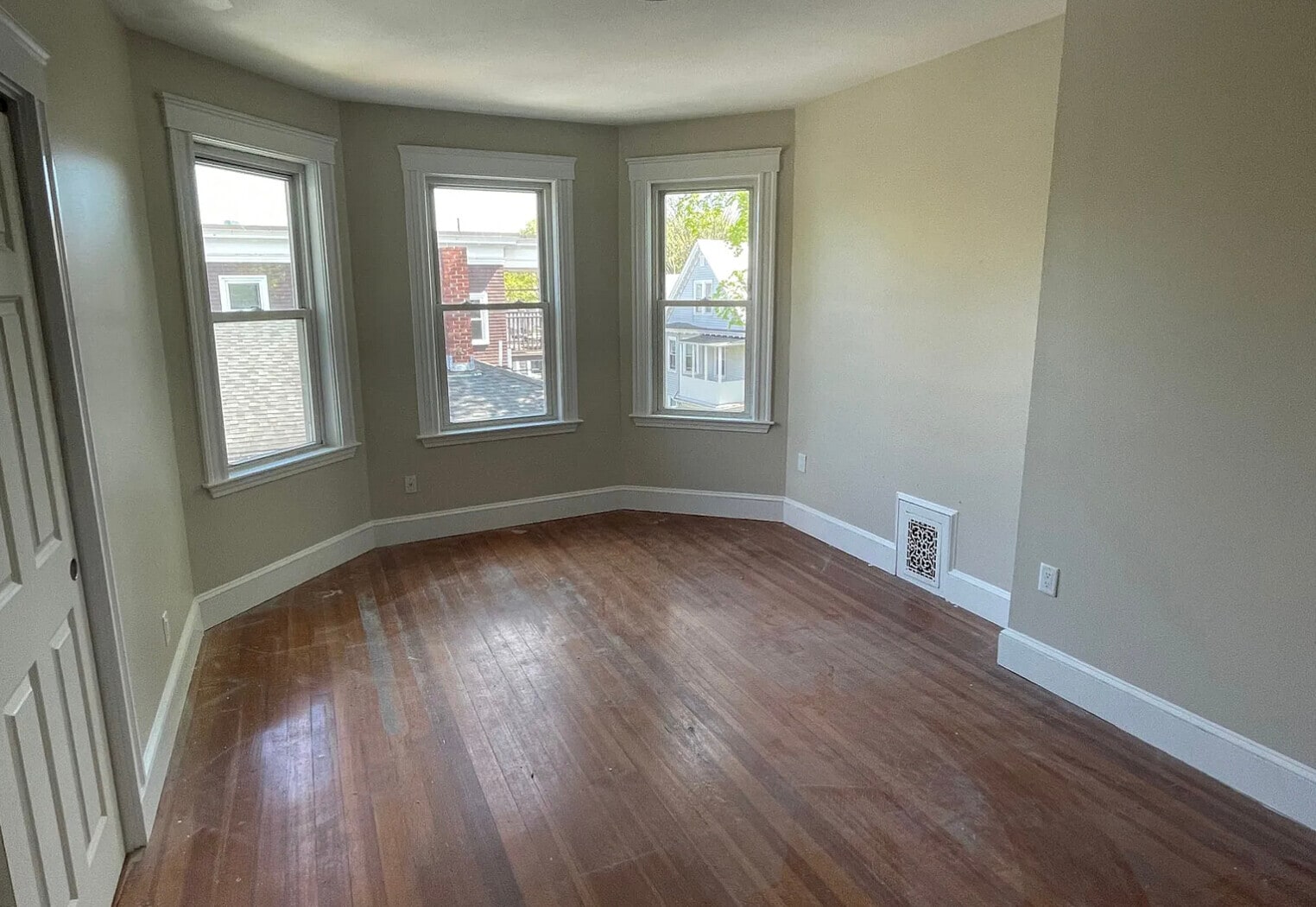 Building Photo - 240 Allston St