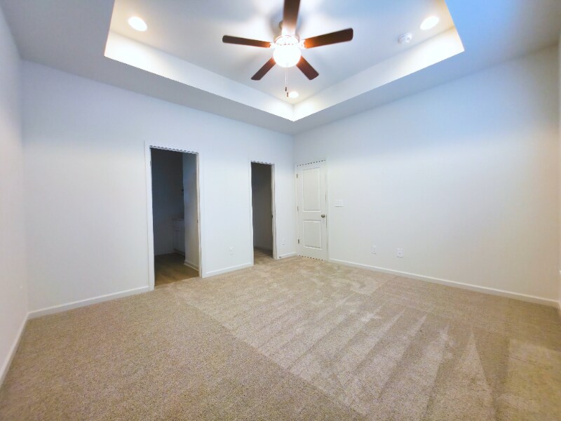 Building Photo - 4230 Acorn St