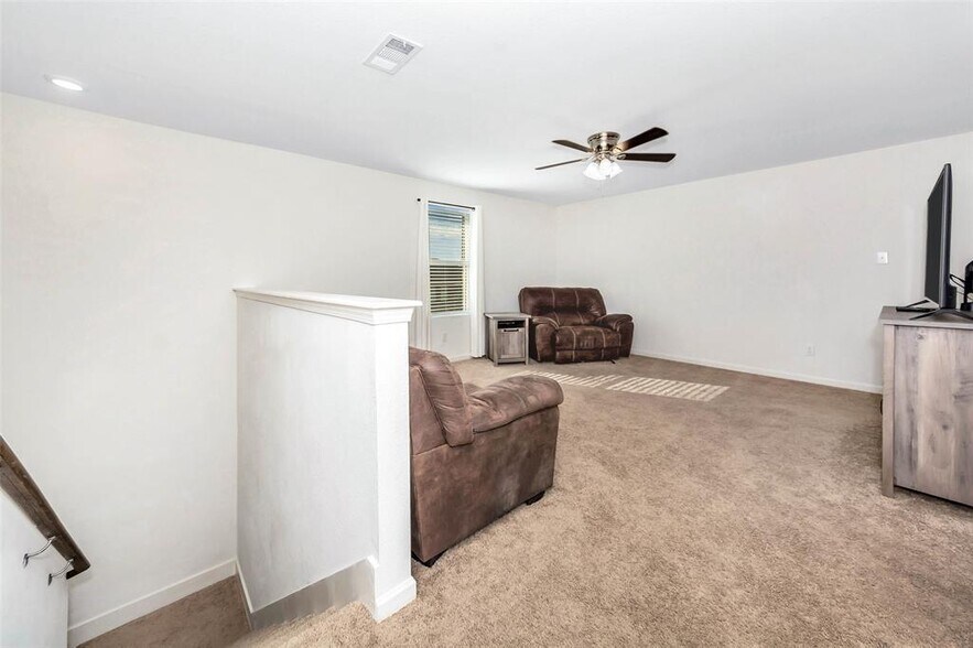 Building Photo - 6501 Monitor Ln