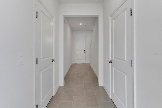 Building Photo - 1848 Archer Dr