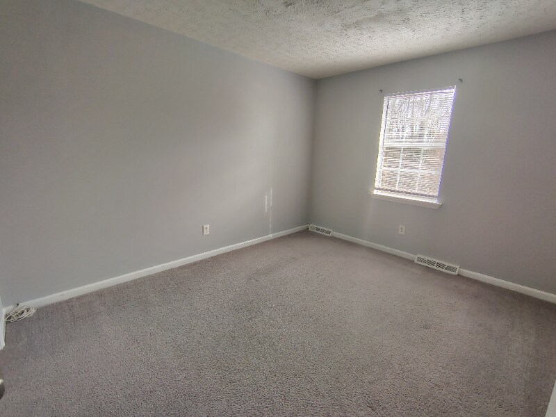 Building Photo - 22 Fonda Dr