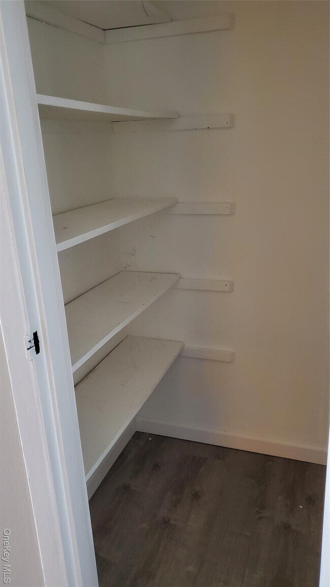 Building Photo - 101 Sylvan Ave