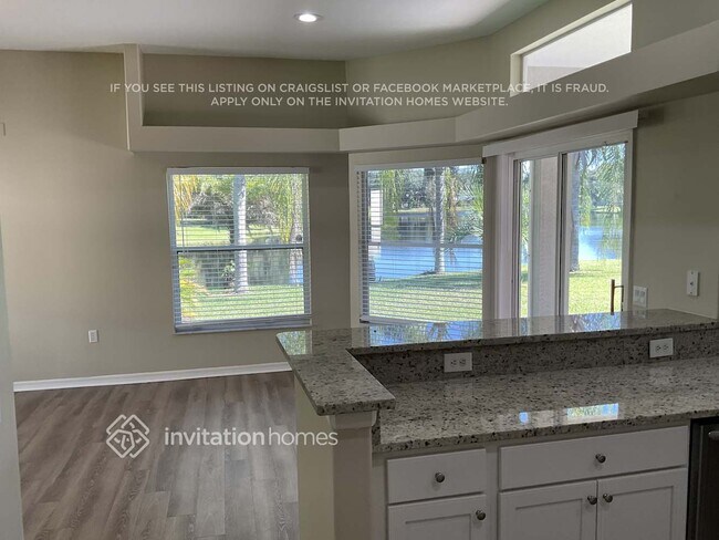 Building Photo - 874 Shoshone Ln